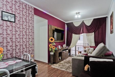 Sala de apartamento para alugar com 2 quartos, 55m² em Vila Dionisia, São Paulo