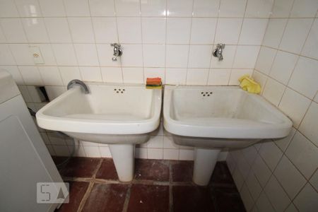 Casa à venda com 287m², 5 quartos e 6 vagasÁrea de Serviço