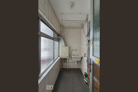 Apartamento à venda com 101m², 2 quartos e 1 vaga Apartamento à venda com 101m², 2 quartos e 1 vagaÁrea de serviço
