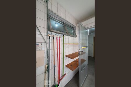 Apartamento à venda com 101m², 2 quartos e 1 vaga Apartamento à venda com 101m², 2 quartos e 1 vagaÁrea de serviço