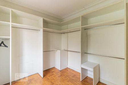 Apartamento à venda com 283m², 2 quartos e 1 vagaCloset da Suíte 2 / Quarto Reversível
