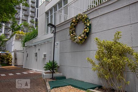 Apartamento à venda com 98m², 3 quartos e 2 vagasFachada