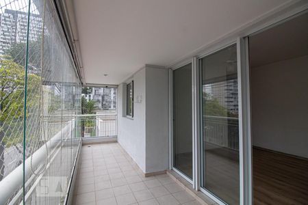 Apartamento à venda com 98m², 3 quartos e 2 vagasSacada