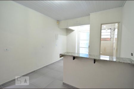 Sala/Cozinha de casa para alugar com 2 quartos, 50m² em Vila Santa Catarina, São Paulo