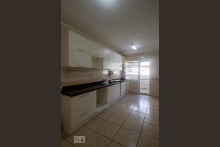 Apartamento à venda com 122m², 2 quartos e 1 vagaCozinha