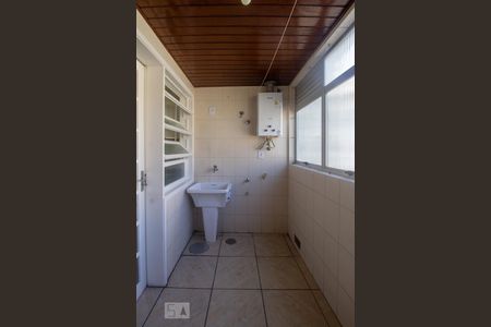 Apartamento à venda com 122m², 2 quartos e 1 vagaÁrea de Serviço