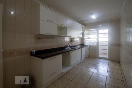Apartamento à venda com 122m², 2 quartos e 1 vagaCozinha