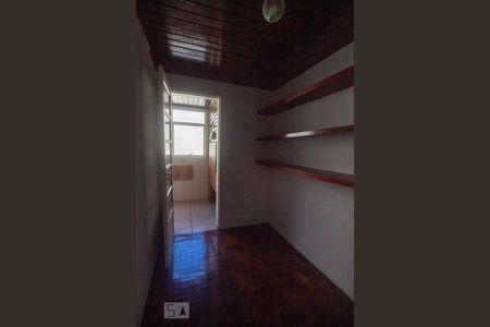 Apartamento à venda com 122m², 2 quartos e 1 vagaÁrea de Serviço