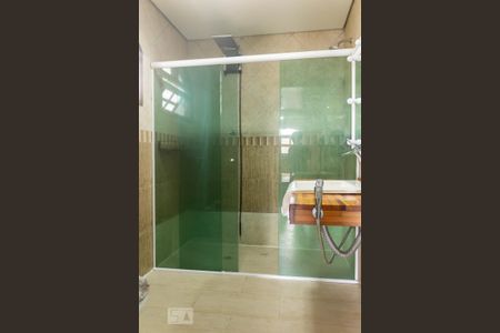 Casa à venda com 400m², 3 quartos e 4 vagasBanheiro Suíte 