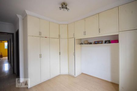 Casa para alugar com 137m², 3 quartos e 2 vagas Casa para alugar com 137m², 3 quartos e 2 vagasSuíte