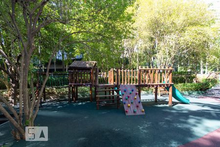 Apartamento à venda com 185m², 3 quartos e 3 vagasÁrea Comum - Playground