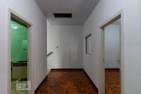 2o. Andar - Corredor de casa para alugar com 3 quartos, 100m² em Vila Moinho Velho, São Paulo