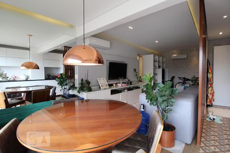 Apartamento à venda com 63m², 1 quarto e 1 vagaSala