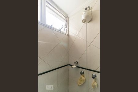 Apartamento à venda com 120m², 4 quartos e 1 vagaBanheiro Social - Chuveiro Elétrico