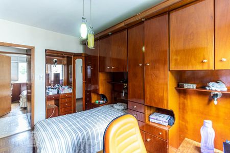 Apartamento à venda com 120m², 4 quartos e 1 vagaQuarto 2