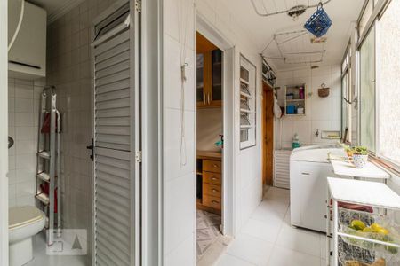 Apartamento à venda com 120m², 4 quartos e 1 vagaÁrea de Serviço