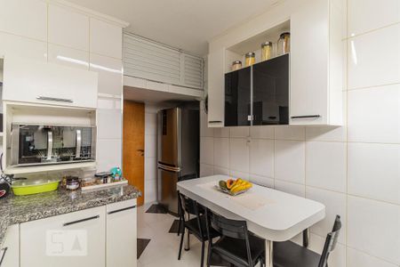 Apartamento à venda com 120m², 4 quartos e 1 vagaCozinha