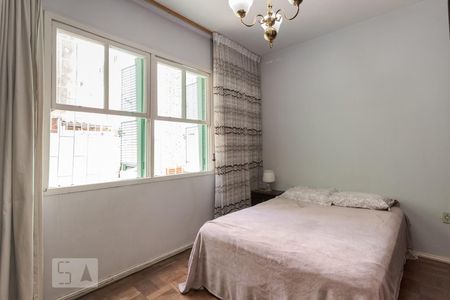 Quarto 1 de apartamento para alugar com 3 quartos, 95m² em Jardim Carvalho, Porto Alegre