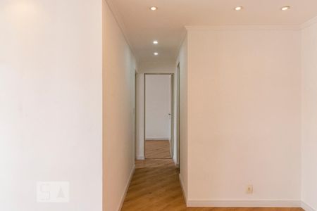 Corredor de apartamento para alugar com 2 quartos, 64m² em Jardim Sao Saverio, São Paulo
