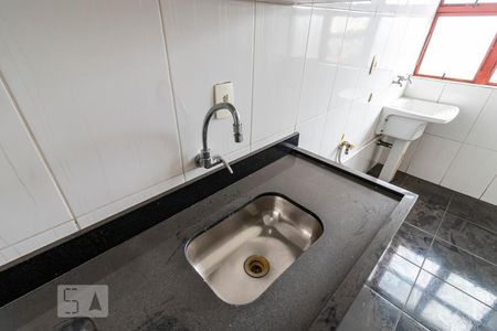 Apartamento para alugar com 64m², 2 quartos e 1 vagaCozinha