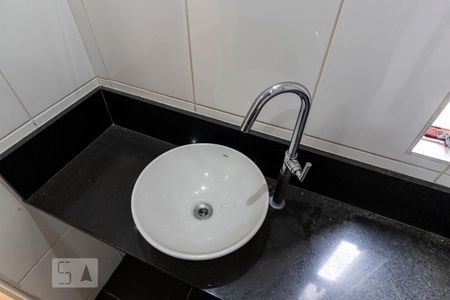 Apartamento para alugar com 64m², 2 quartos e 1 vagaBanheiro