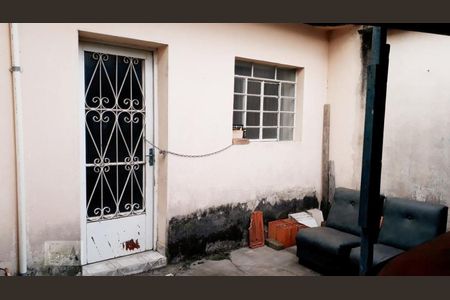 Casa à venda com 445m², 2 quartos e 2 vagasÁrea Externa