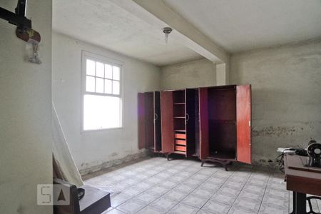 Casa à venda com 445m², 2 quartos e 2 vagasCasa 2 - Quarto