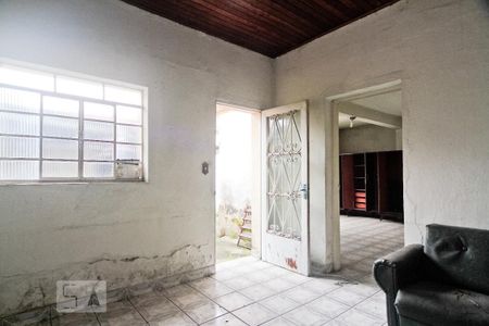 Casa à venda com 445m², 2 quartos e 2 vagasCasa 2 - Sala