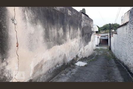 Casa à venda com 445m², 2 quartos e 2 vagasÁrea Externa