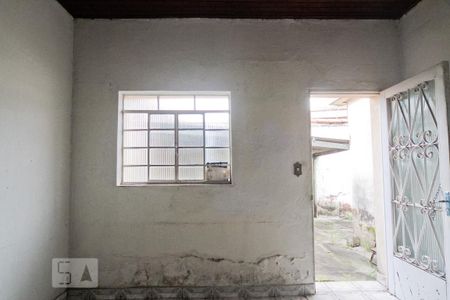 Casa à venda com 445m², 2 quartos e 2 vagasCasa 2 - Sala