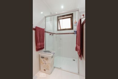 Apartamento à venda com 125m², 3 quartos e 3 vagas Apartamento à venda com 125m², 3 quartos e 3 vagasBanheiro da Suíte 1