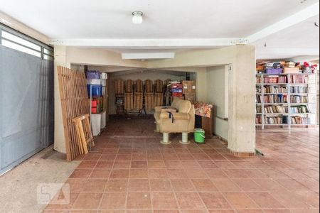 Casa à venda com 514m², 3 quartos e 2 vagasSalão 2