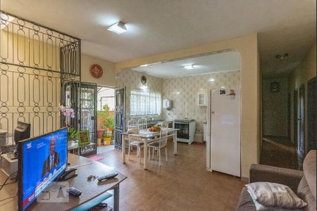 Casa à venda com 514m², 3 quartos e 2 vagasCopa