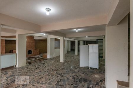 Casa à venda com 514m², 3 quartos e 2 vagasSalão 1