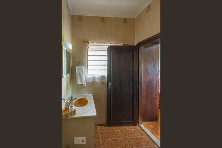 Casa à venda com 514m², 3 quartos e 2 vagasBanheiro da Suíte