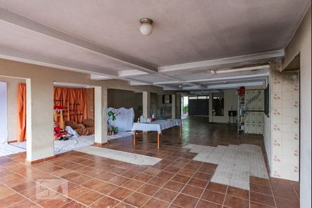 Casa à venda com 514m², 3 quartos e 2 vagasSalão 2