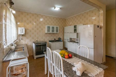 Casa à venda com 514m², 3 quartos e 2 vagasCozinha