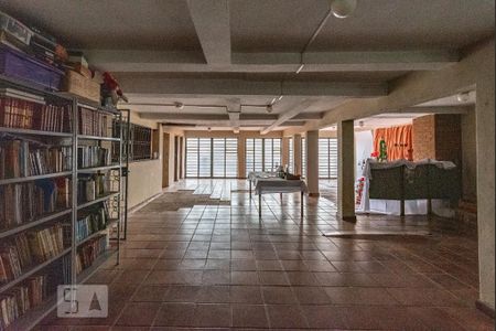 Casa à venda com 514m², 3 quartos e 2 vagasSalão 2