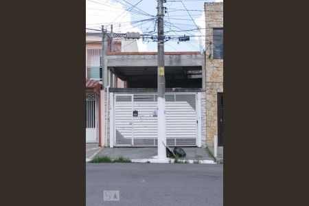 Fachada de casa à venda com 2 quartos, 80m² em Cidade Líder, São Paulo