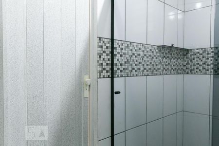Casa à venda com 80m², 2 quartos e 1 vaga Casa à venda com 80m², 2 quartos e 1 vagaBanheiro da Suíte