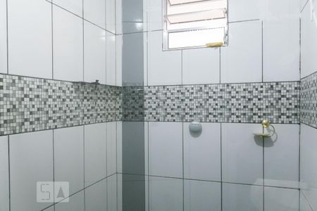 Casa à venda com 80m², 2 quartos e 1 vaga Casa à venda com 80m², 2 quartos e 1 vagaBanheiro da Suíte