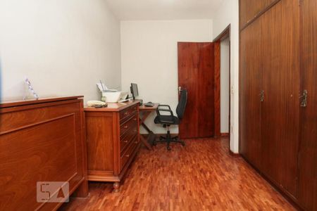 Casa à venda com 250m², 4 quartos e 3 vagasQuarto 1