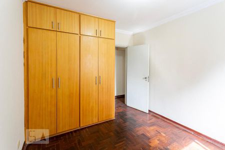 Apartamento à venda com 115m², 3 quartos e 1 vagaQuarto 2