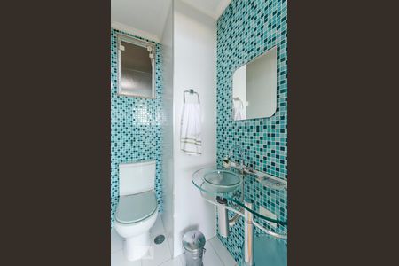 Lavabo de apartamento para alugar com 3 quartos, 117m² em José Menino, Santos