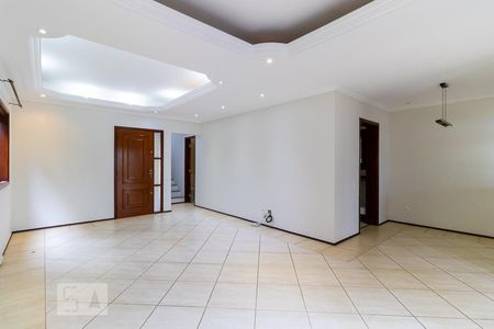Sala de casa de condomínio à venda com 3 quartos, 185m² em Parque Rural Fazenda Santa Cândida, Campinas