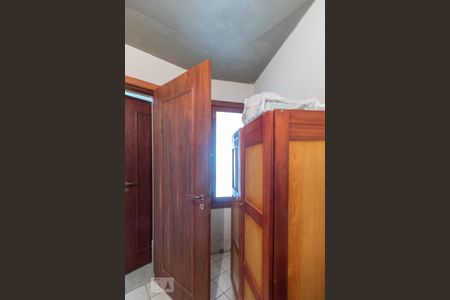 Casa de condomínio à venda com 400m², 3 quartos e 2 vagasQuarto de Serviço