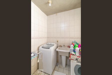 Casa de condomínio à venda com 400m², 3 quartos e 2 vagasÁrea de Serviço