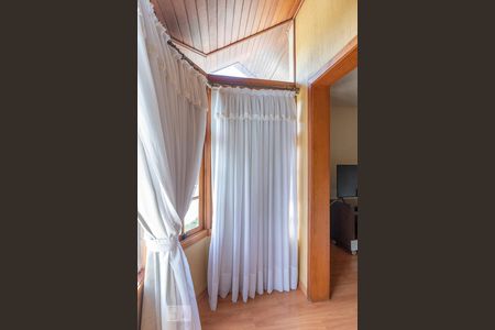 Casa de condomínio à venda com 400m², 3 quartos e 2 vagasSacada