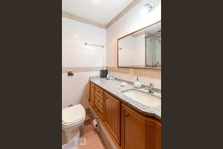 Casa de condomínio à venda com 400m², 3 quartos e 2 vagasBanheiro da Suíte 3