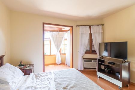 Casa de condomínio à venda com 400m², 3 quartos e 2 vagasQuarto 1 - Suíte